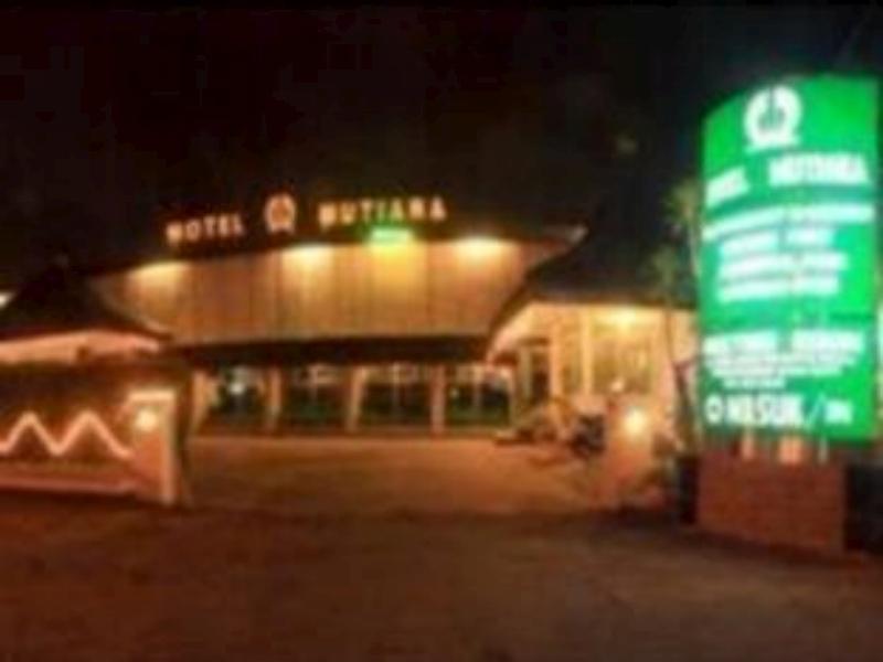 Mutiara Hotel Malang Kültér fotó